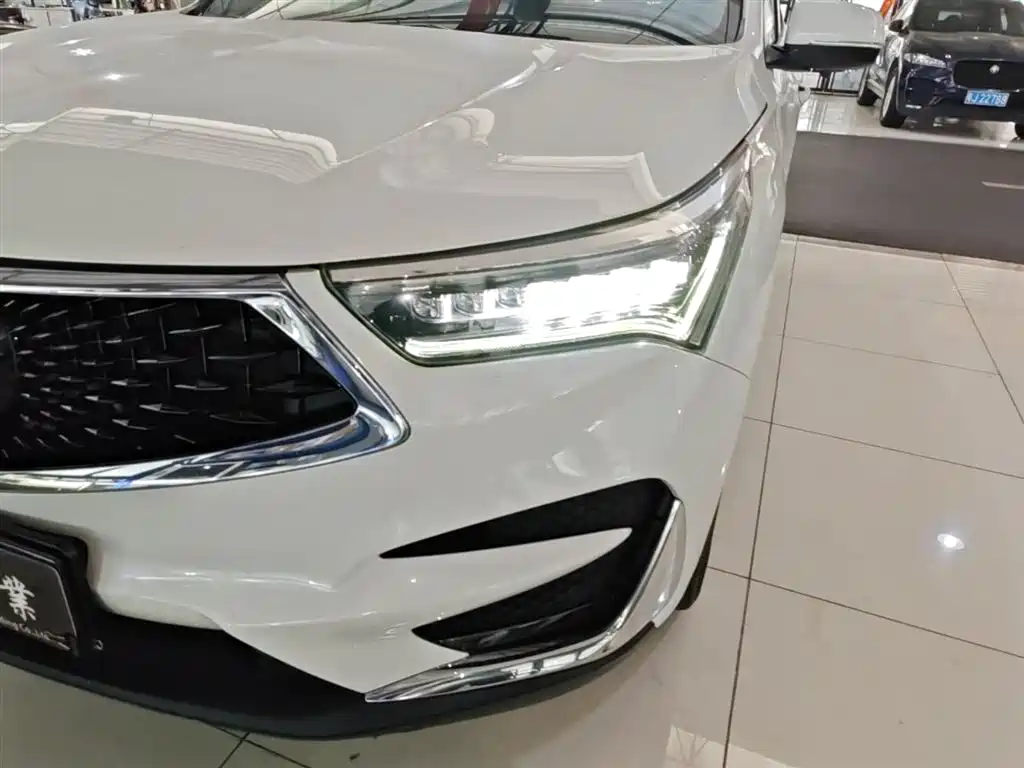 Acura RDX 2019 2019 2.0T Premium Edition China VI