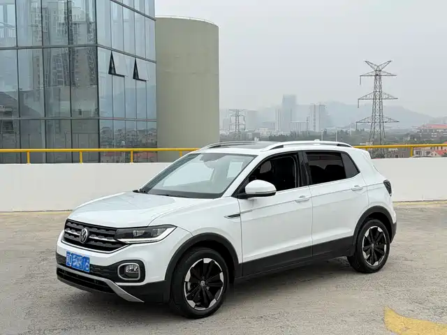 VOLKSWAGEN EXPLORING THE SHADOW