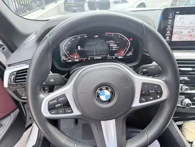 BMW 5 Series 2021 525Li M Sport Package — фото 3