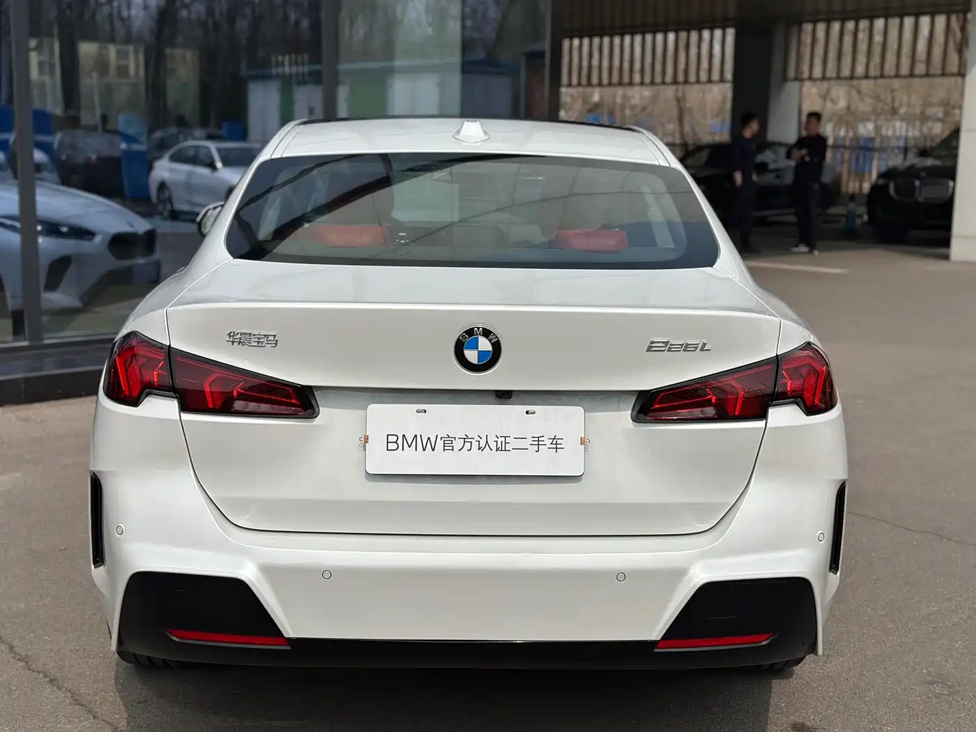 BMW 2 Series 2025 225L M Sport Package фото 4