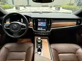 صورة 9 - Volvo S90