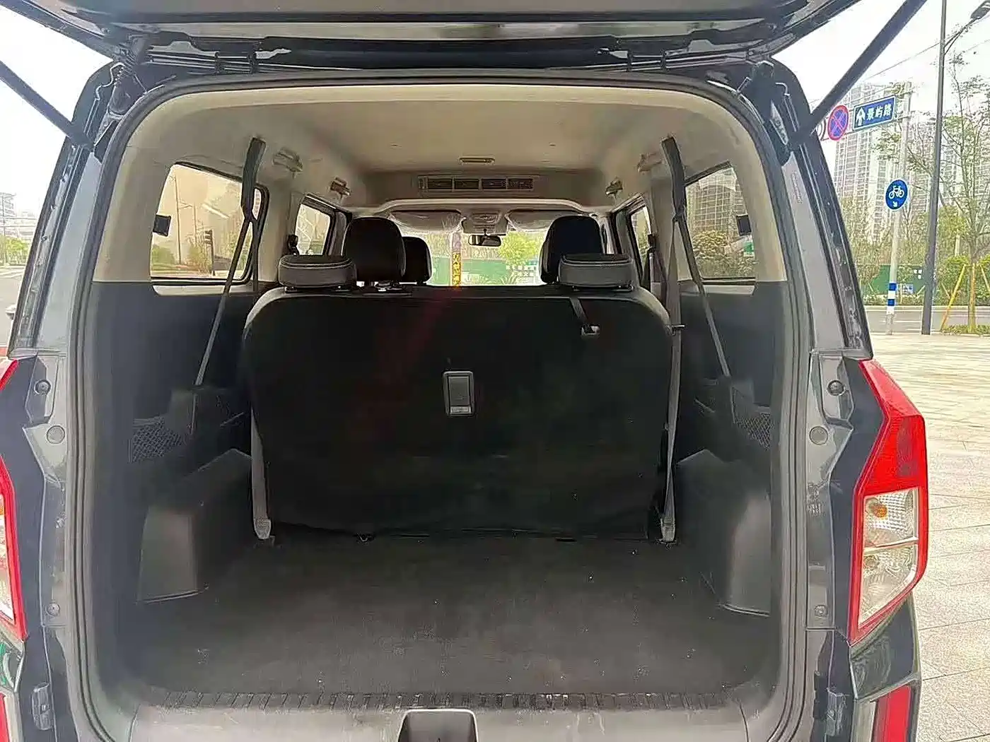 Wuling Motors Wuling Journey 2022 2021 1.5T Manual Luxury Edition