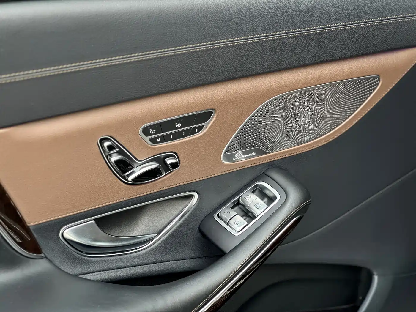 Mercedes-Benz Maybach S-Class 2019 S 450 4MATIC фото 25