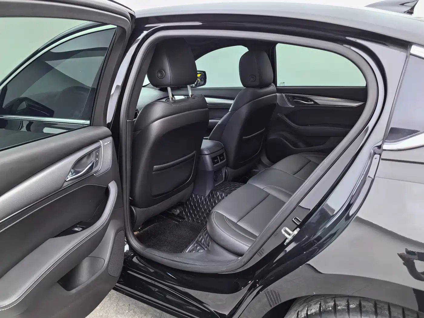 Cadillac CT5 2021 28T Premium Edition фото 9