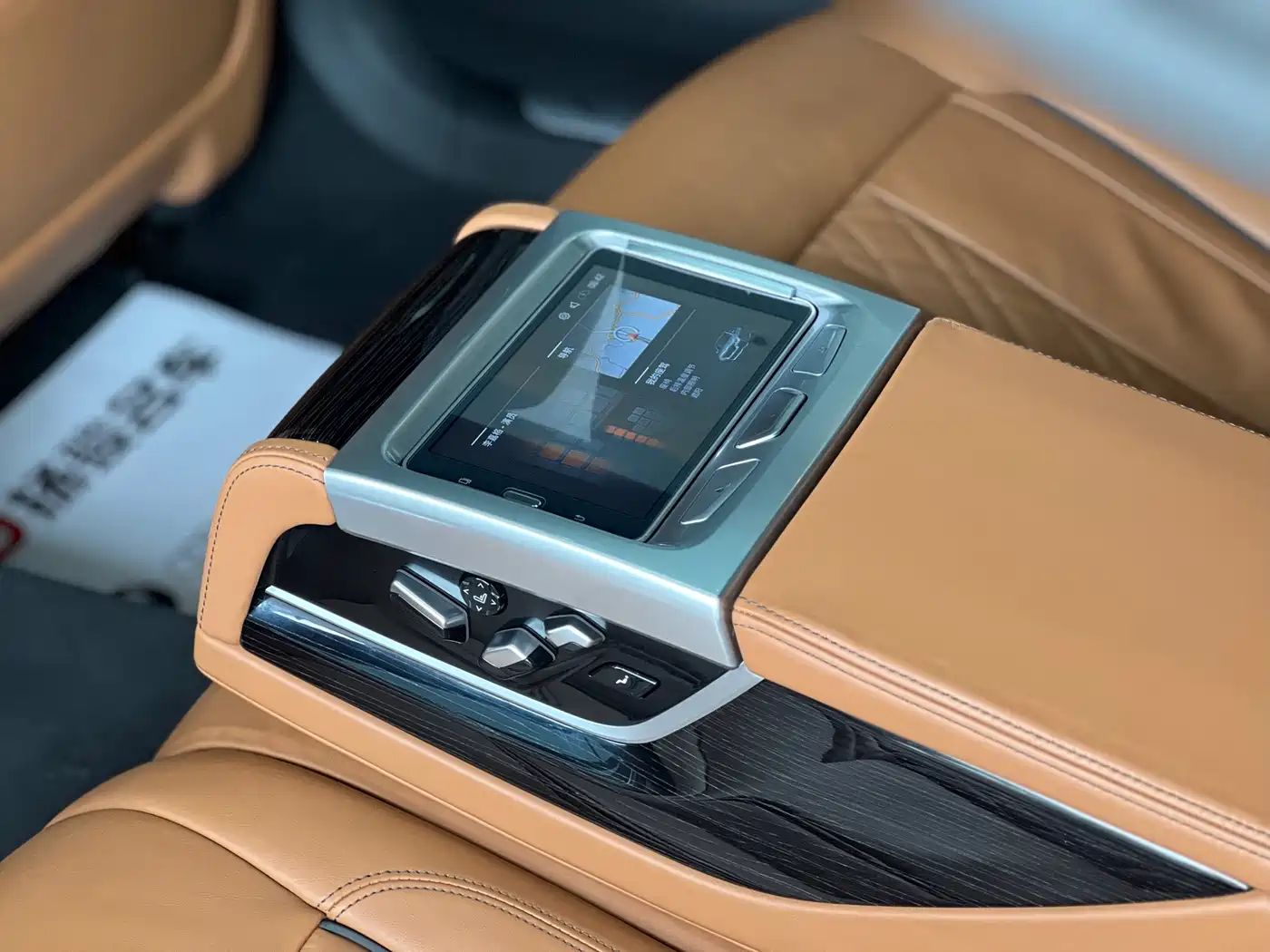 BMW 7 Series 2019 730Li M Sport Package фото 13