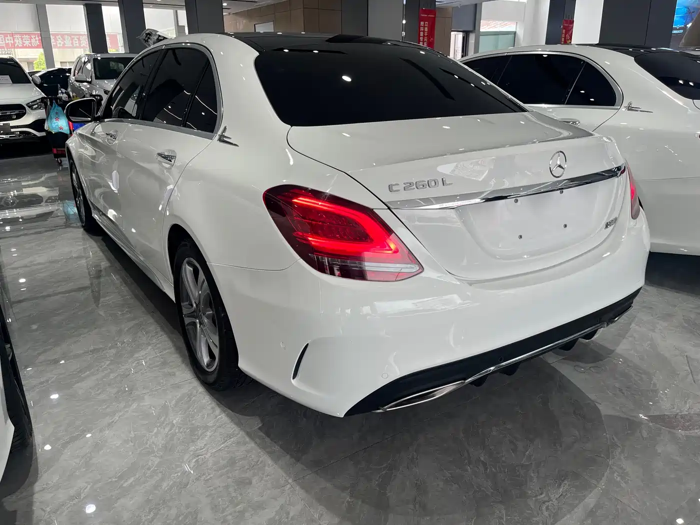 MERCEDES-BENZ C CLASS