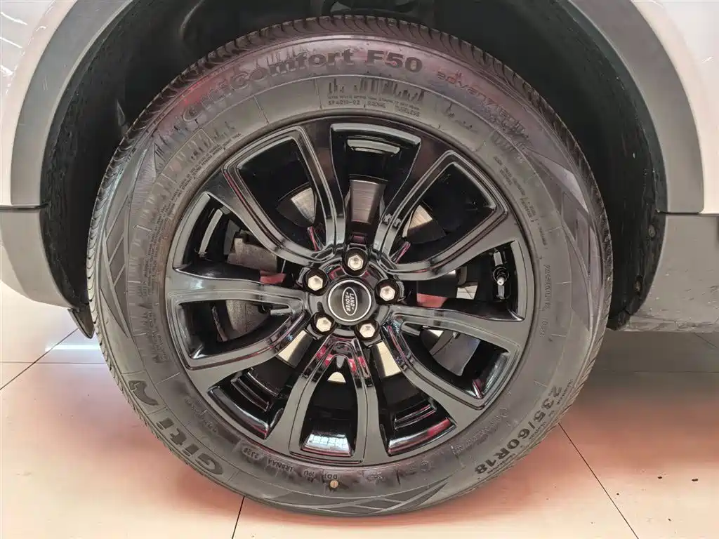 Land Rover Range Rover Evoque 2018 240PS PURE Trend фото 18