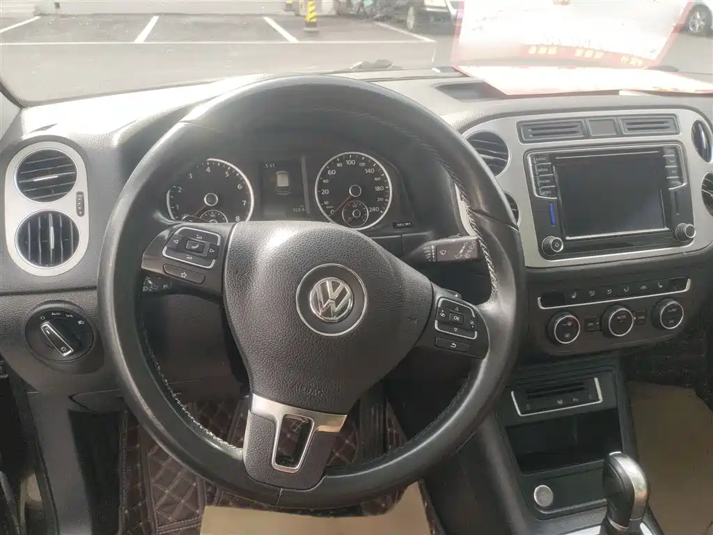 Volkswagen Tiguan 2015 2.0TSI Automatic 4WD Flagship фото 4