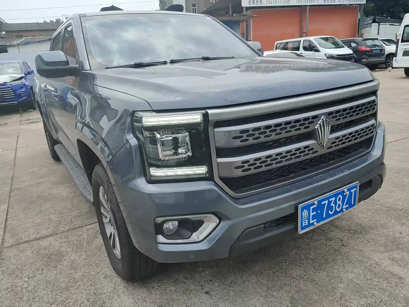 Jiangling Dadao 2023 All-rounder 2.3T Diesel Automatic 4WD Long Wheelbase Comfort Edition фото 3