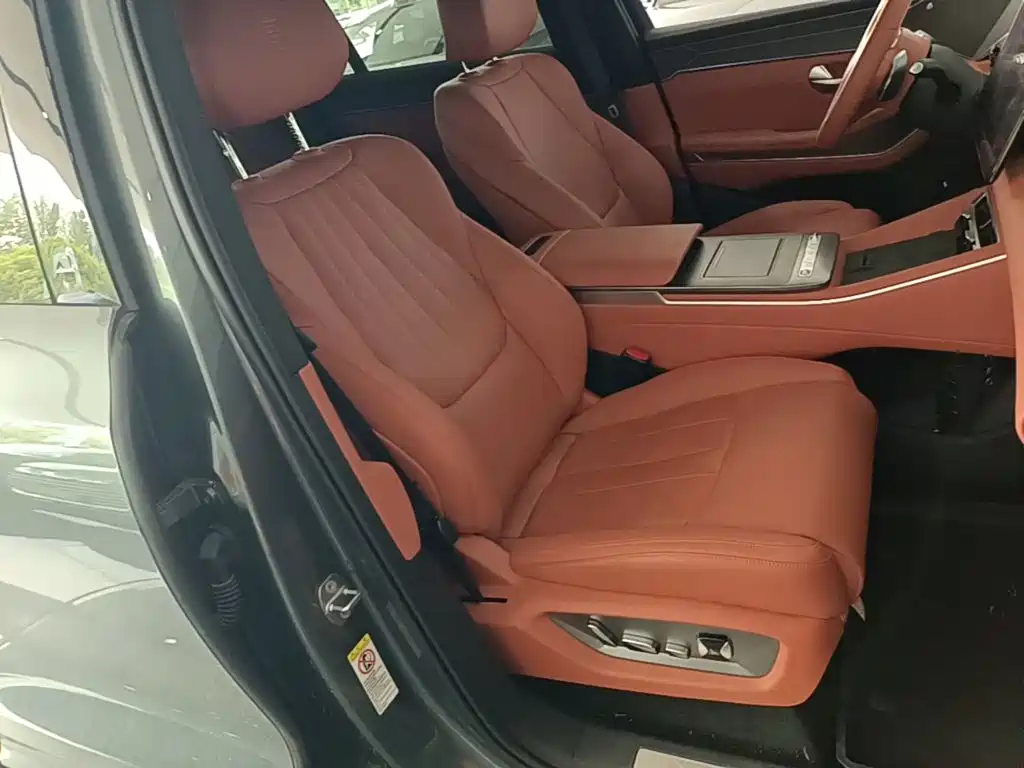 BYD Tang L 2025 2025 DM 175KM Drone Player Edition