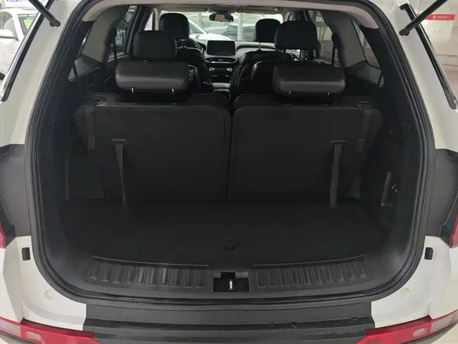 Hyundai Santa Fe 2019 Model 380 TGDi GLS Automatic 2WD Luxury Version China V фото 4