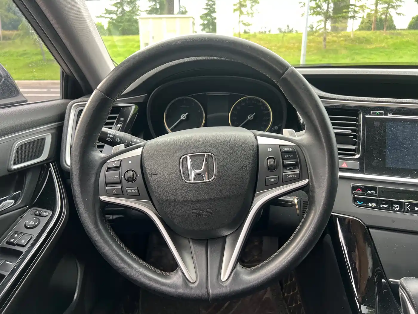 Photo 12 - Honda Spirior