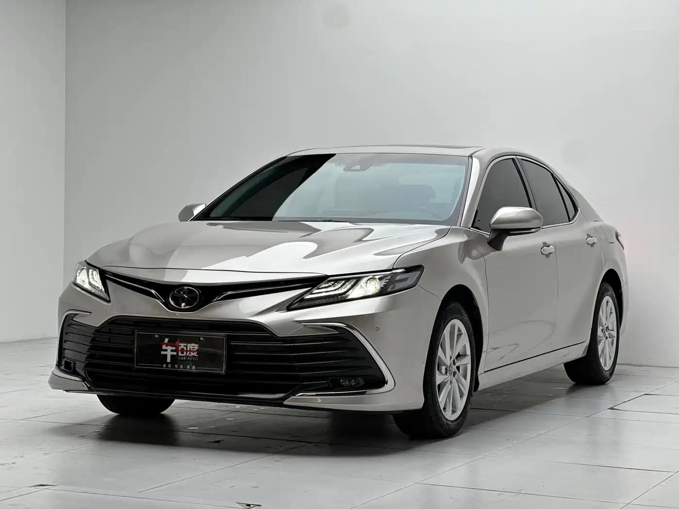 Toyota Camry 2021 2.0G Luxury Edition