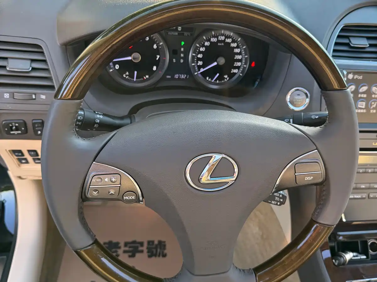 Lexus ES 2010 350 Luxury Edition фото 13