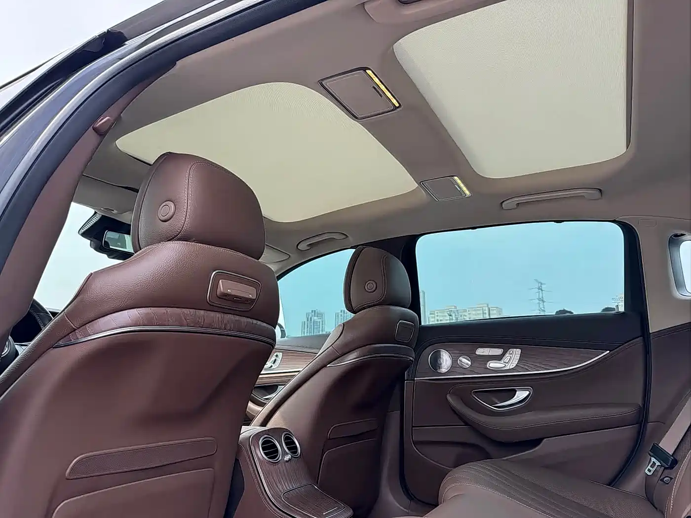 Mercedes-Benz E-Class 2021 E 300 L Premium фото 12