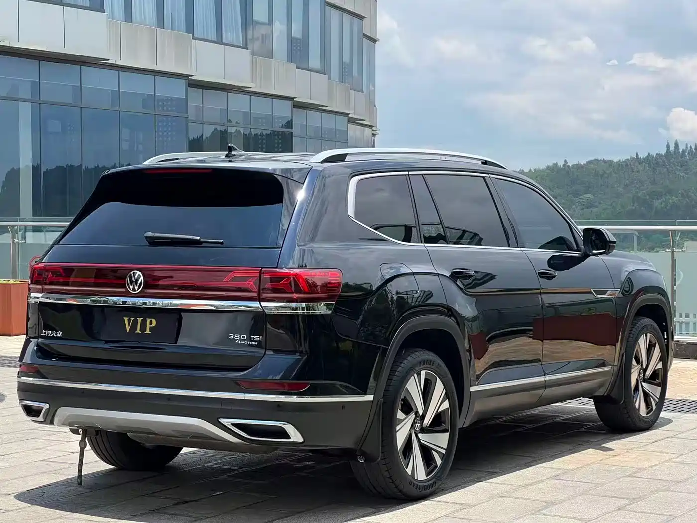 Volkswagen Teramont 2023 380TSI AWD Premium Luxury Edition фото 5