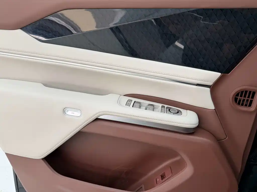 BYD Xia 2025 2025 DM-i 1.5T 180km Excellence