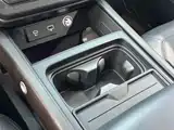 Photo 15 - Land Rover Defender