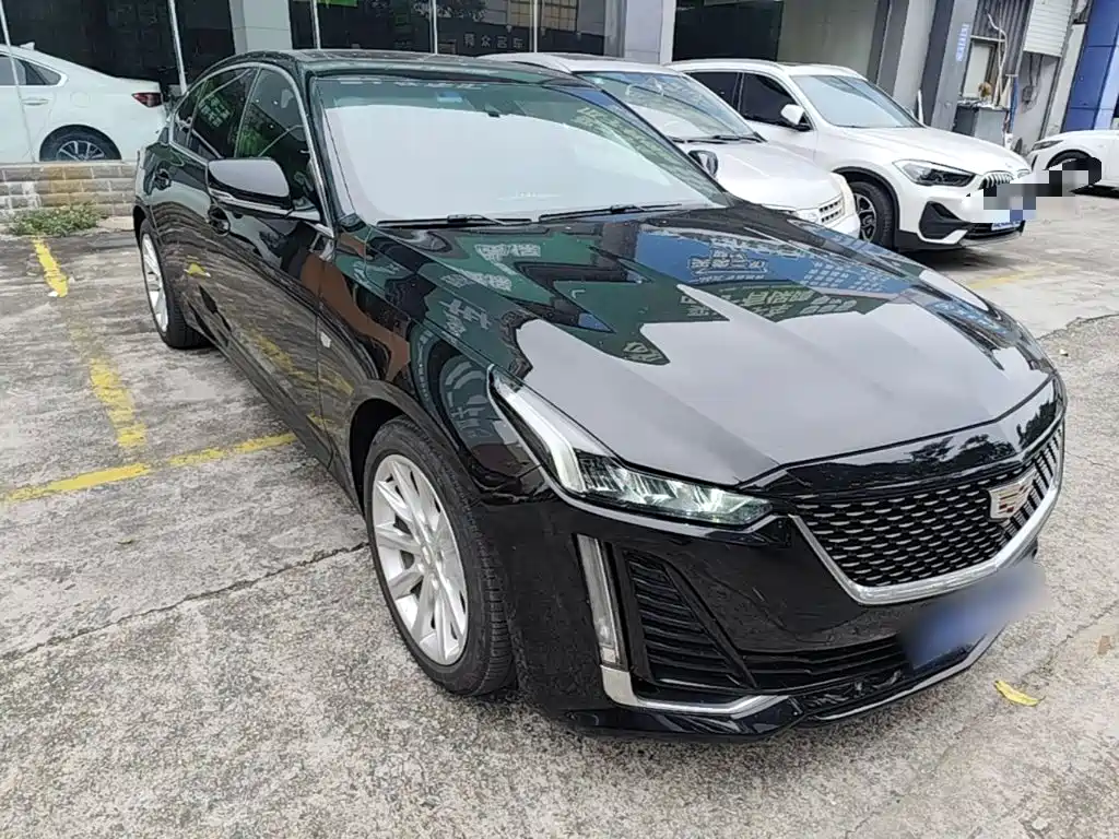 صورة 4 - Cadillac CT5
