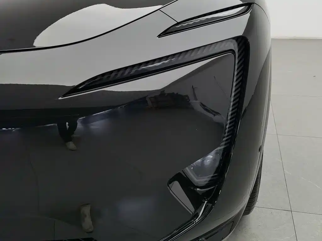 Avatr 11 2026 2025 Facelift Max Range Extender