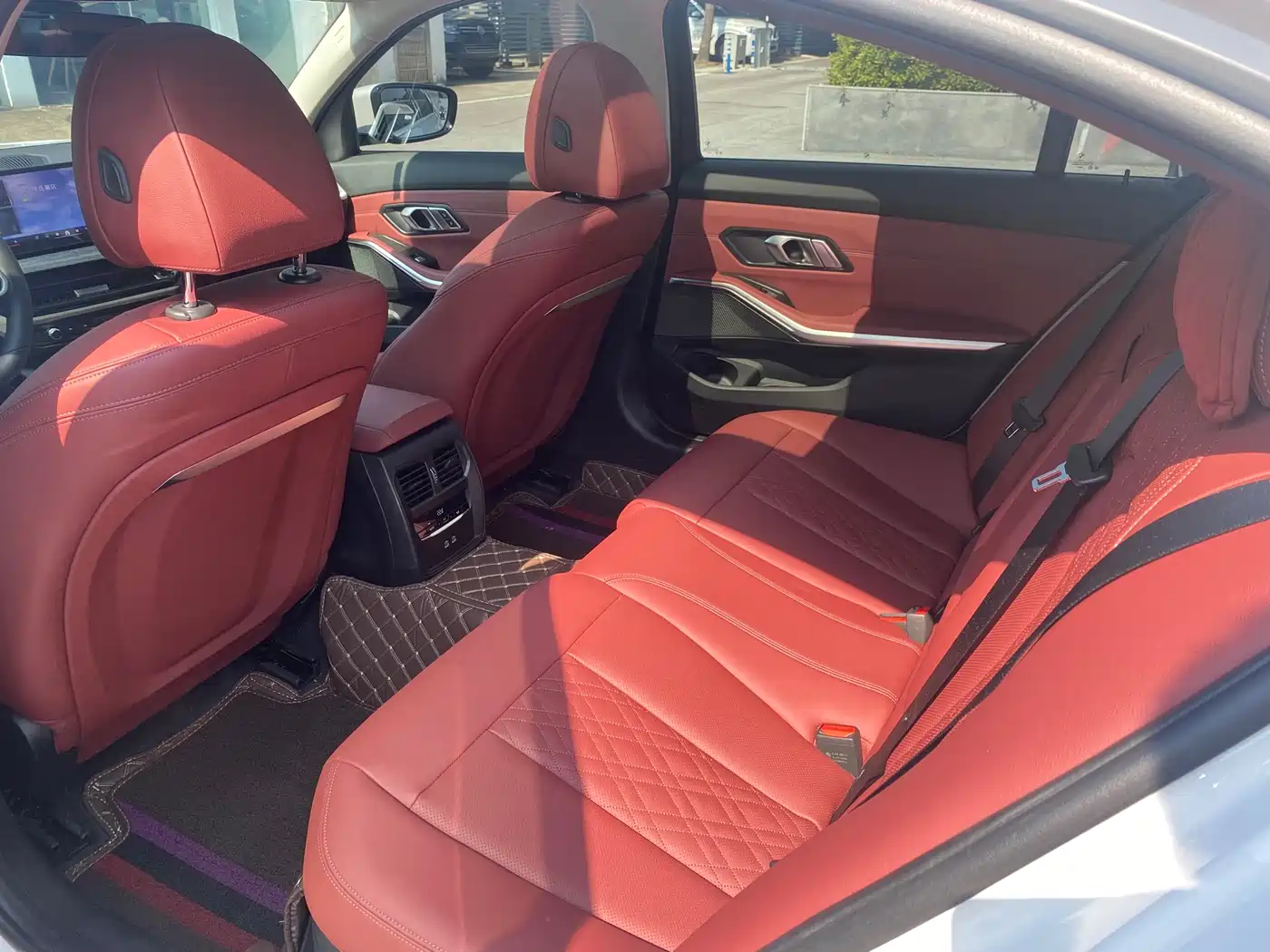 BMW 3 Series 2025 325Li M Sport Package фото 16