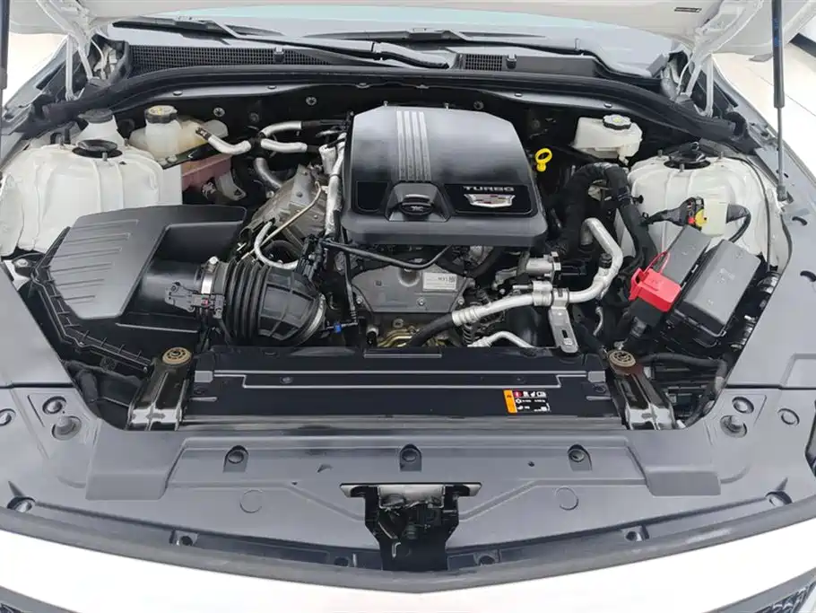 Cadillac CT5 2023 28T Platinum Style фото 10