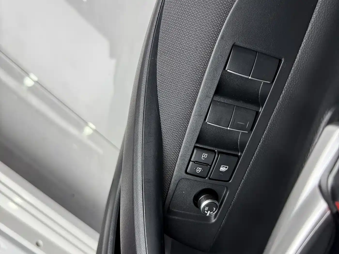 Toyota Corolla 2021 1.2T S-CVT Elite SPORT Edition фото 8