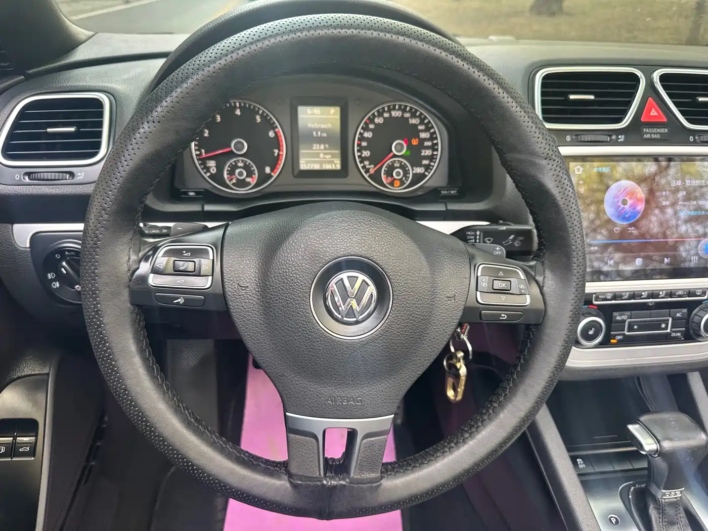 Volkswagen Eos 2010 2.0TSI DSG Moonlight Edition фото 6