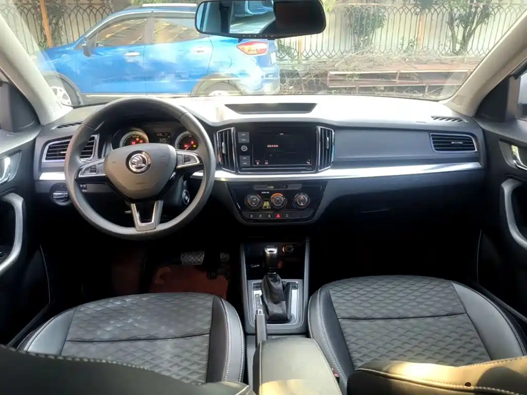 Škoda Kamiq 2018 1.5L Automatic Comfort Version China V фото 10
