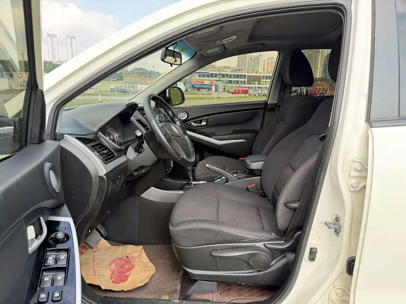 SsangYong Korando 2018 2015 2.0L 2WD Automatic Pure Edition