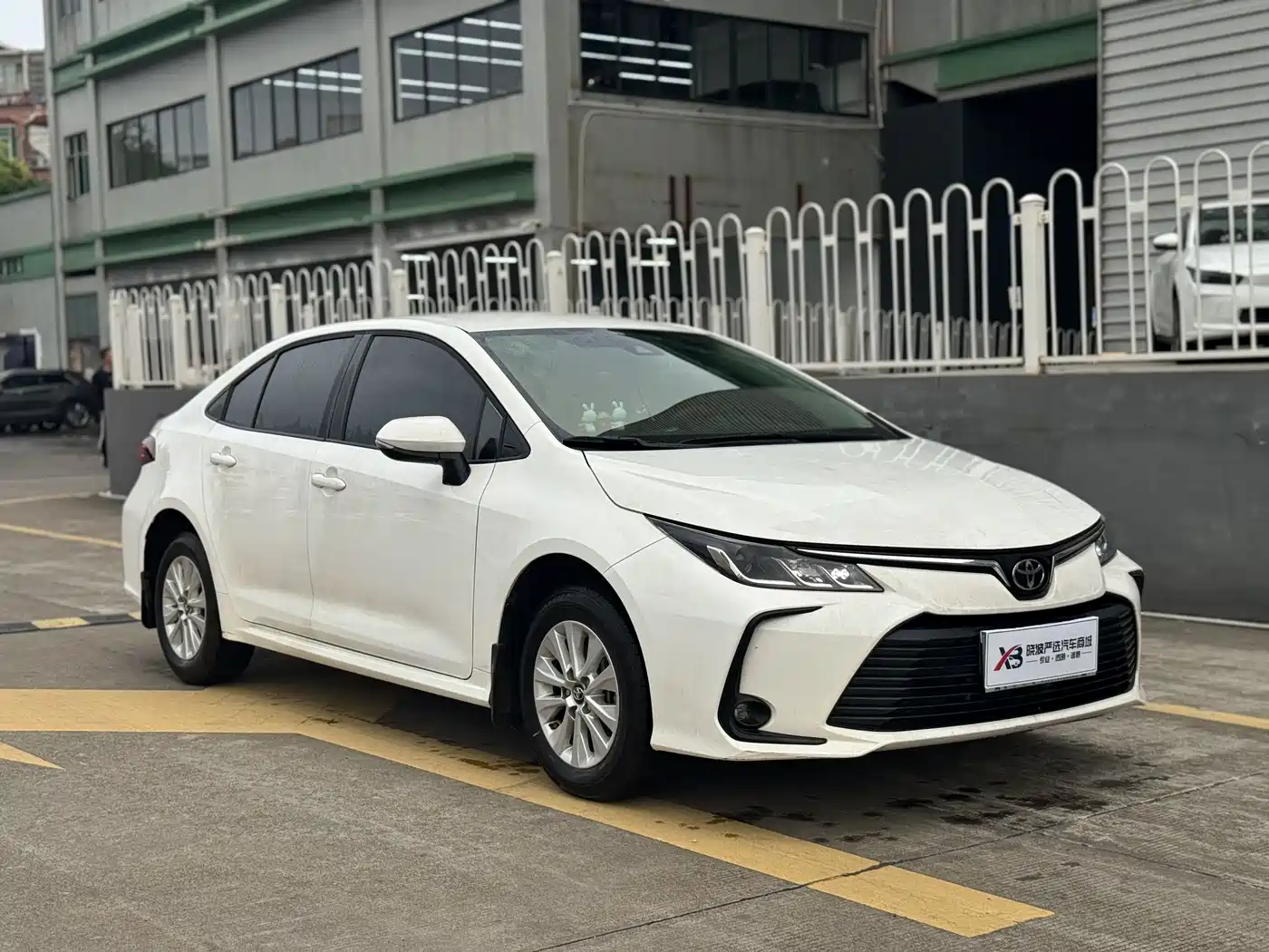 Toyota Corolla 2021 1.2T S-CVT Pioneer PLUS Edition фото 9