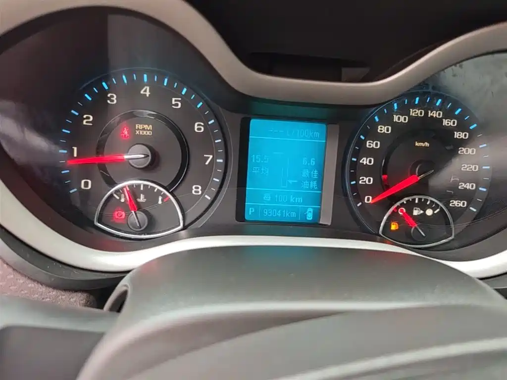 Chevrolet Malibu 2016 2.0L Automatic Luxury фото 12