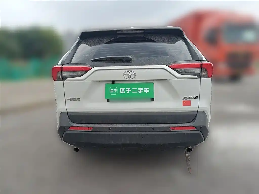 Toyota RAV4 Rongfang 2024 2.0L CVT FWD Urban Edition фото 3