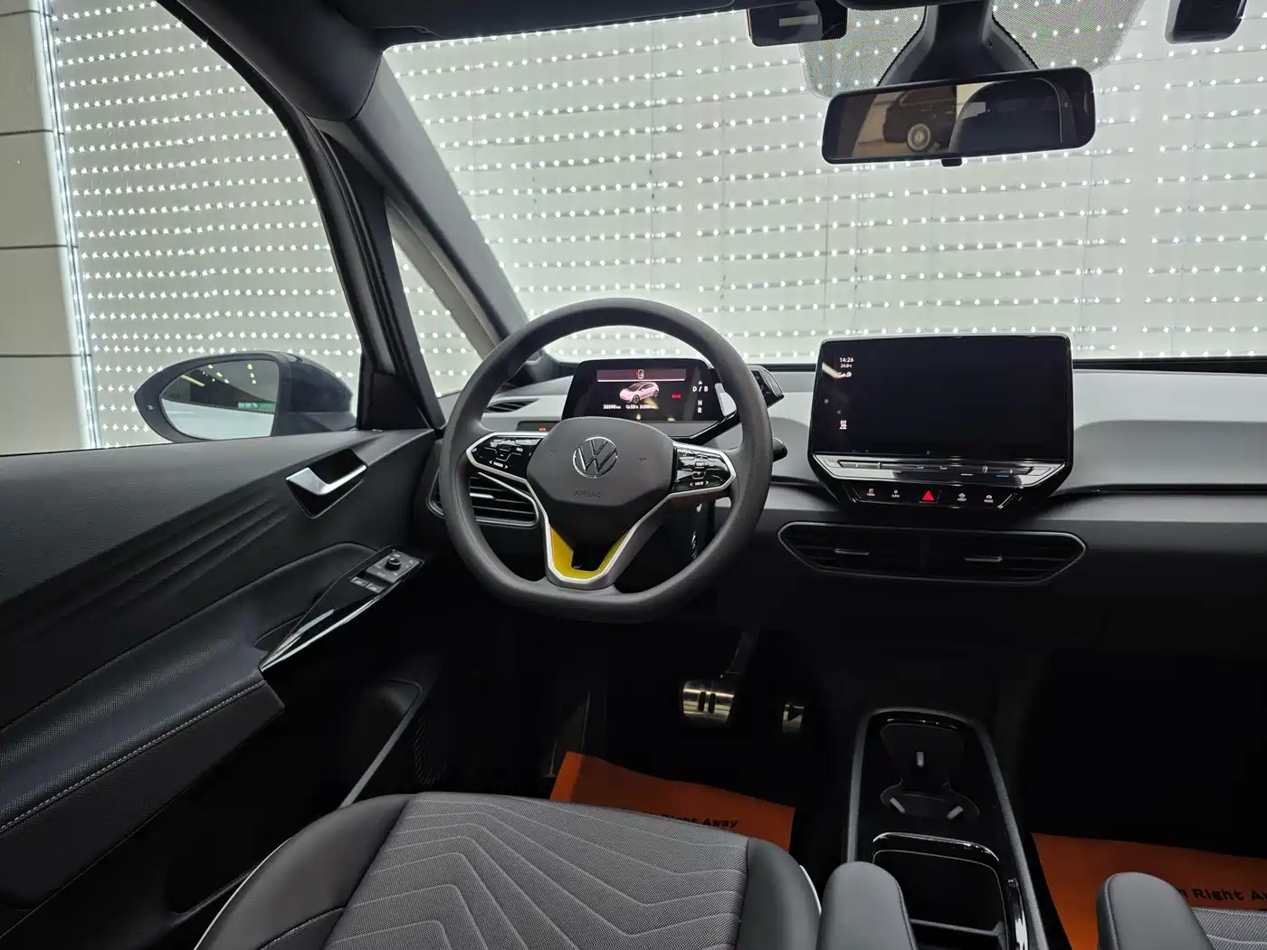 Volkswagen ID.3 2023 Pure Smart Edition фото 8