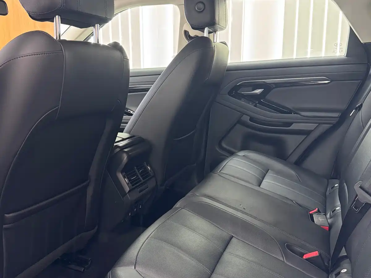 Land Rover Range Rover Evoque 2020 249PS Youth Edition фото 9
