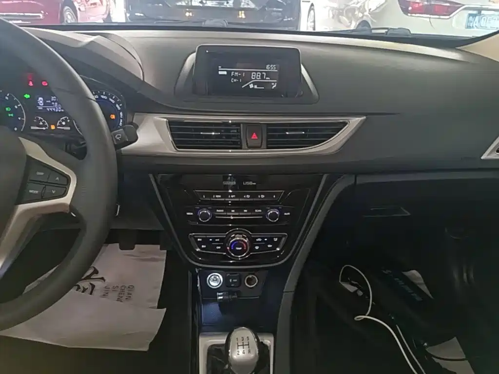 Changan Yuexiang V7 2015 2015 1.6L Manual LeDong Type China IV