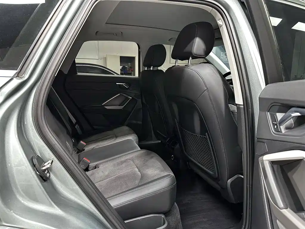 Audi Q3 2023 35 TFSI Fashion Dynamic (1.4T) фото 18