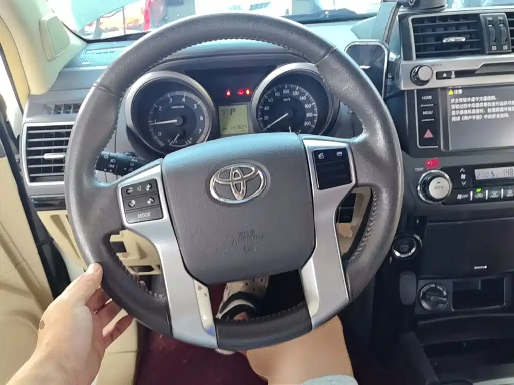 Toyota Prado 2016 2.7L Auto Standard Edition фото 11
