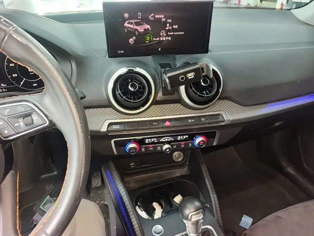 Audi Q2L e-tron 2022 2022 Q2L e-tron Pure Electric Intelligent