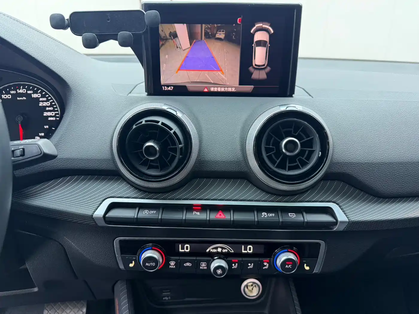 Audi Q2L 2022 35 TFSI Fashion Dynamic фото 13