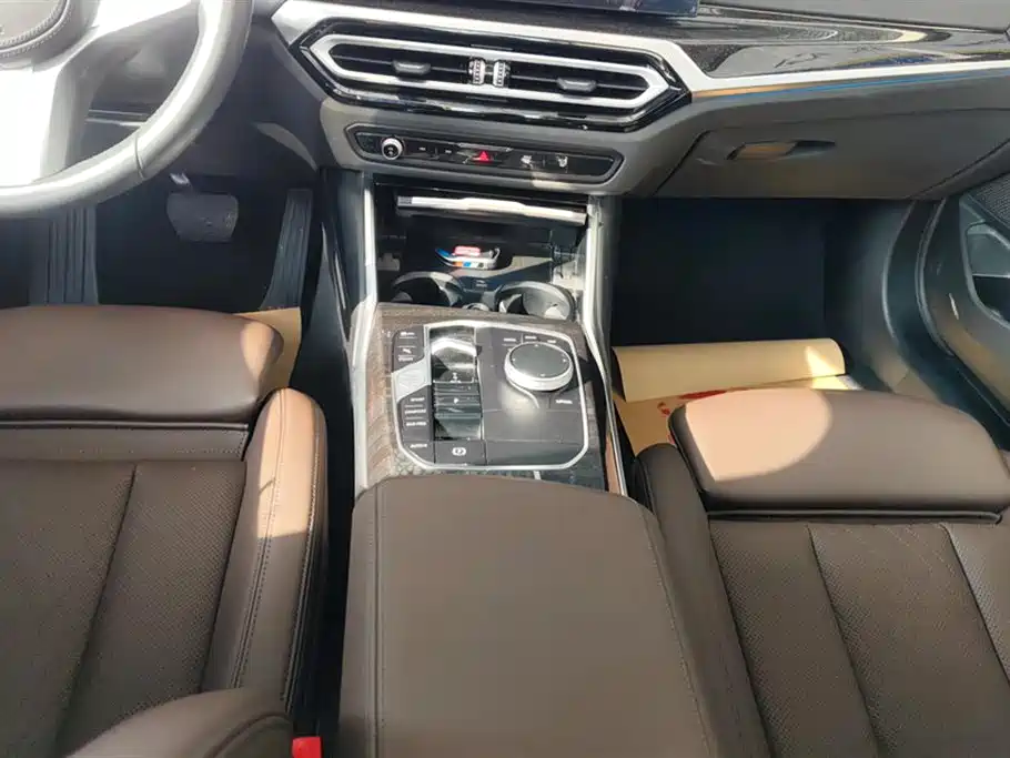 BMW 3 Series 2023 325Li M Sport Package фото 16