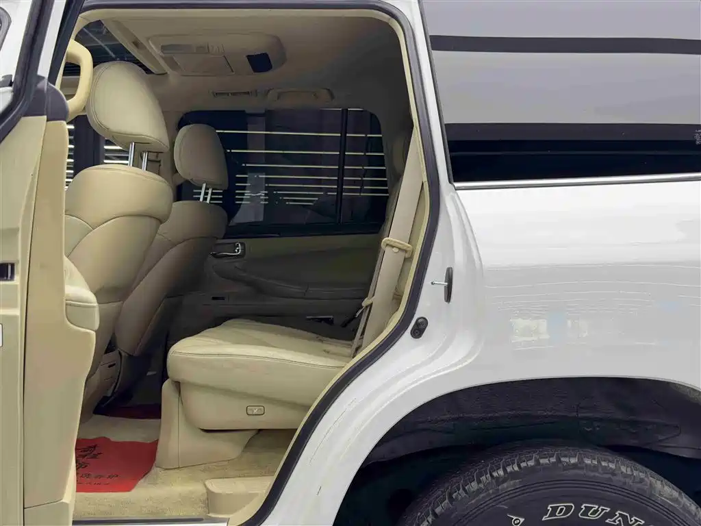Lexus LX 2009 570 фото 7
