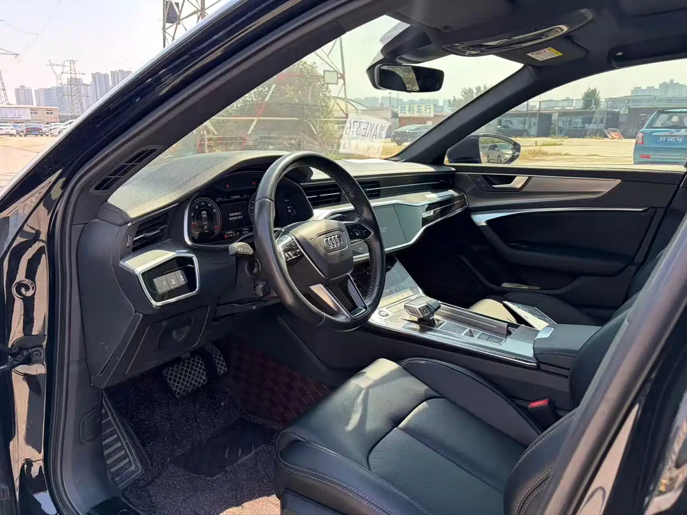 Фото 4 - Audi A6L