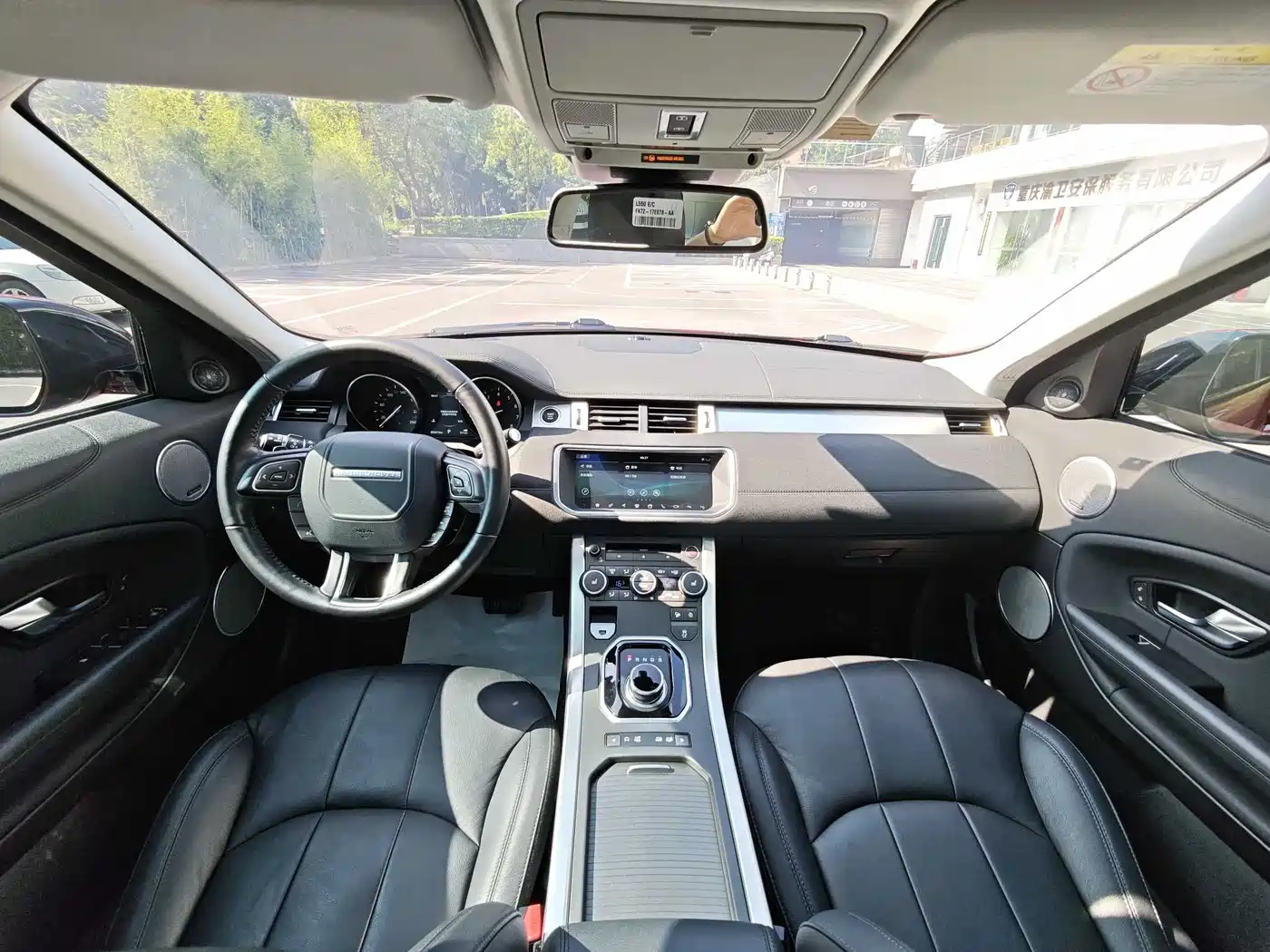 Land Rover Range Rover Evoque 2018 240PS SE Smart Edition фото 12