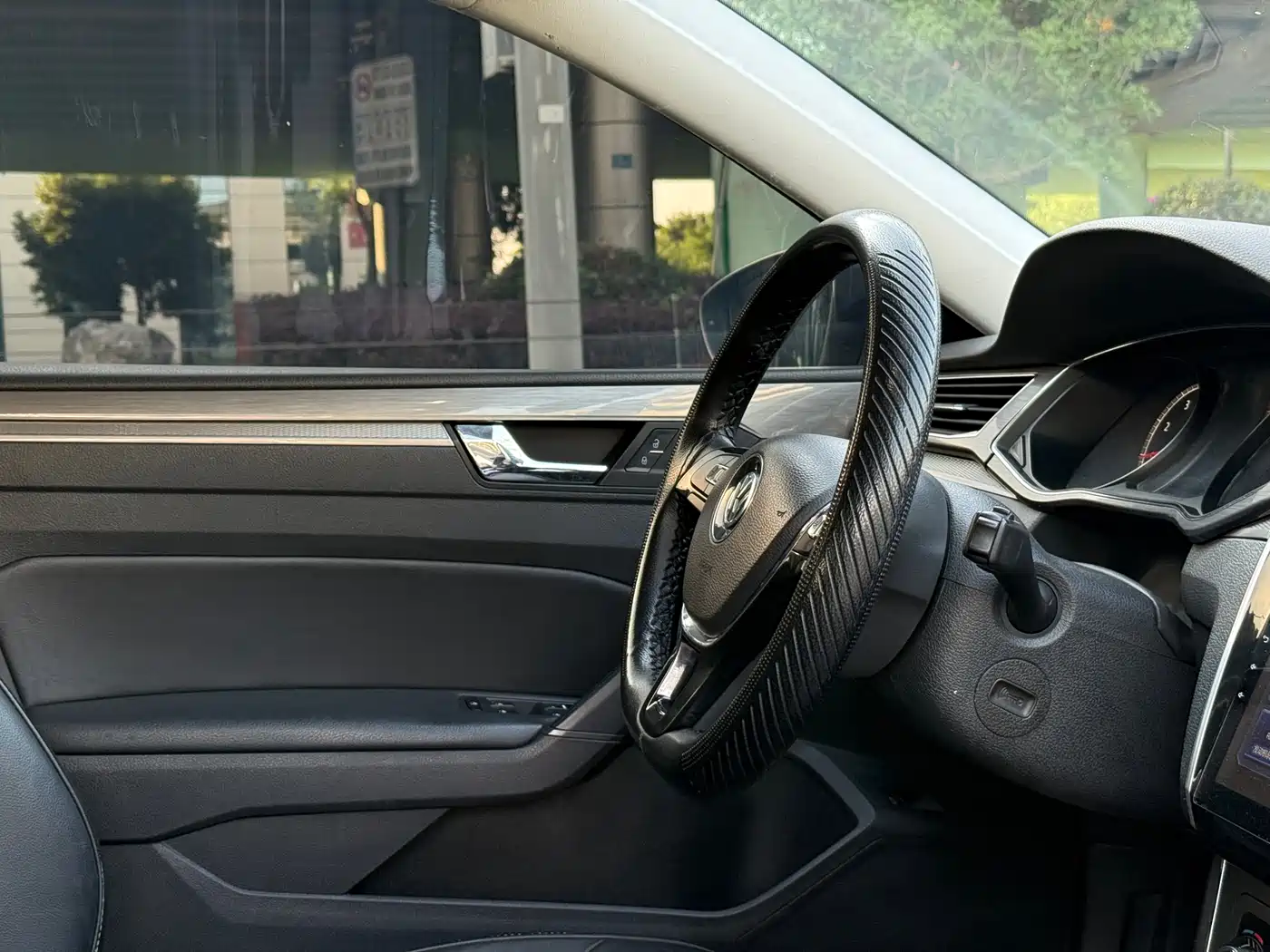 Volkswagen Passat 2017 280TSI DSG Prestige фото 17
