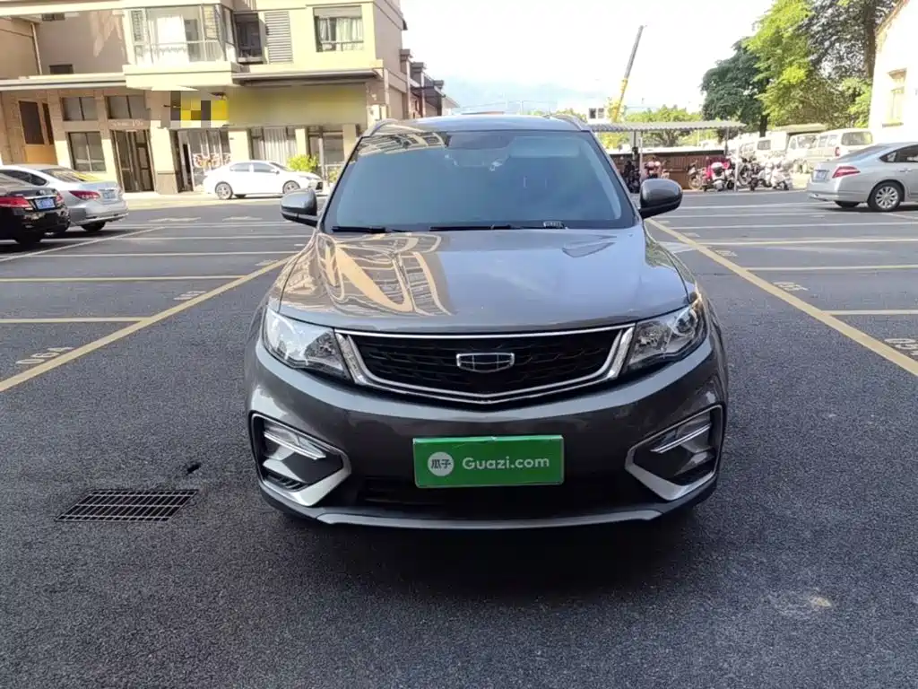 صورة 3 - Geely Atlas