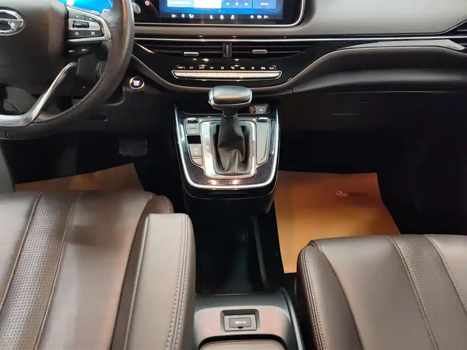 GAC Trumpchi Trumpchi M6 2019 270T Automatic Honor (6-seater) China V фото 16