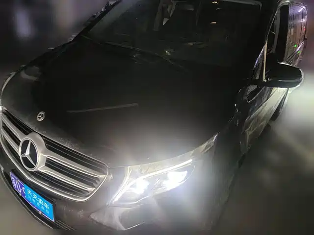 Mercedes-Benz V-Class 2019