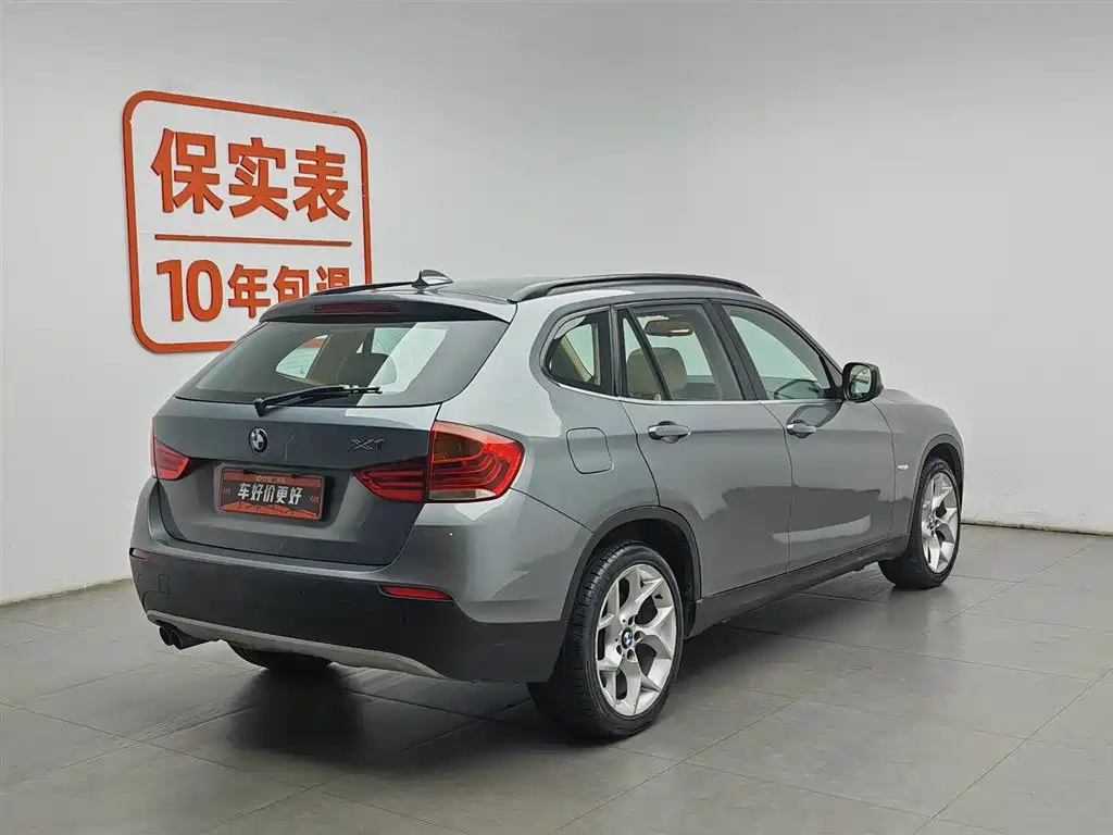 BMW X1 (Import) 2010 xDrive28i фото 2