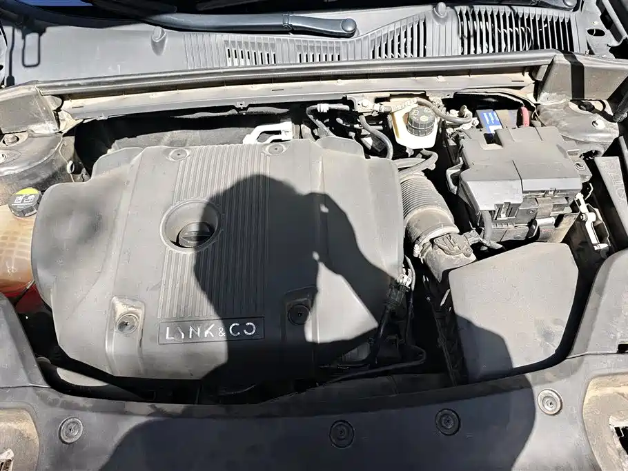 Lynk & Co 03 2021 2.0TD Auto Jin Plus фото 10